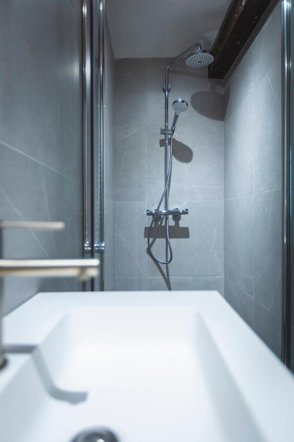 B&B Bedstarline Antwerp Luaran gambar